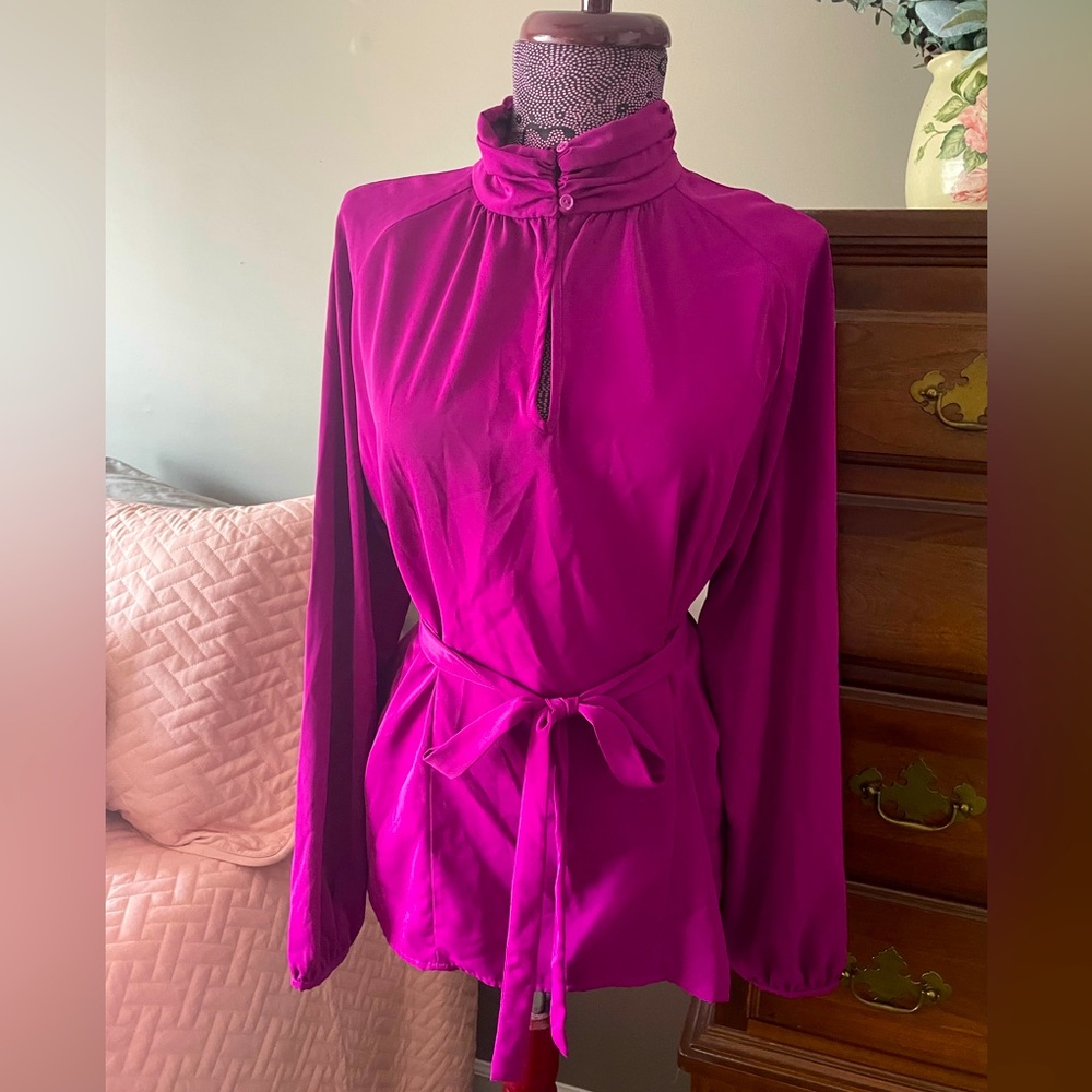 Fuschia Magenta high neck key hole blouse with wrap around waist sash Size Med